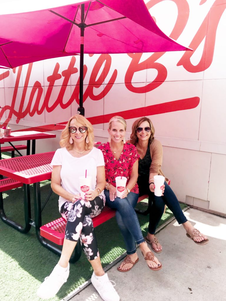 Nashville Sights & Sounds #Nashville #Music City #GirlsTrip #hattieBs