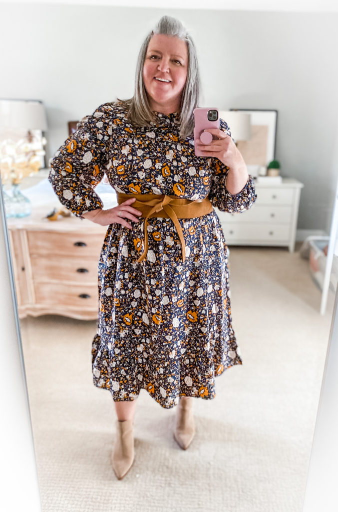 Paula shows off her take on this fall floral from Target!  